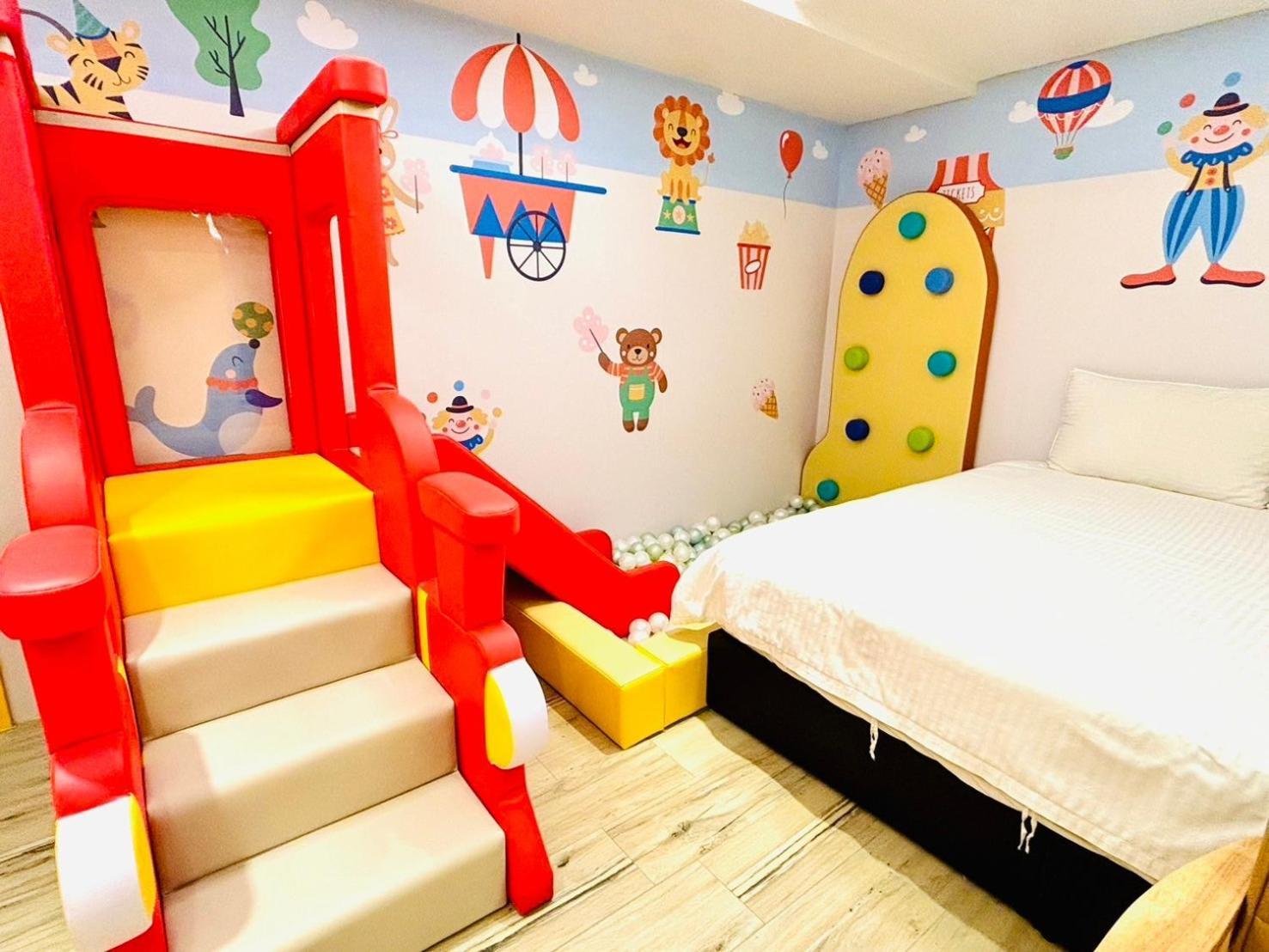 Have Fun Hotel Luodong Exterior foto